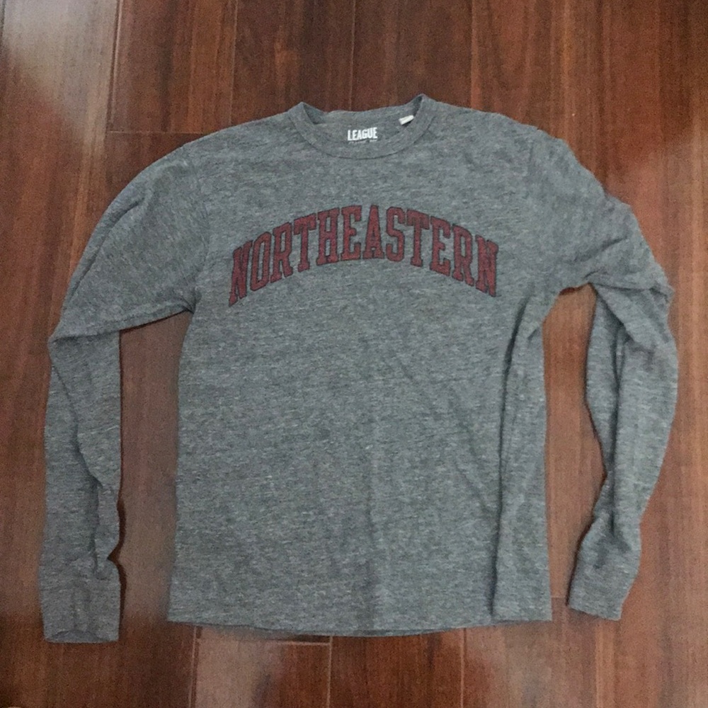 Super cute and comfy northeastern university shirt